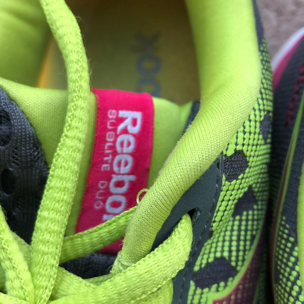 Girls Reebok shoes - Picture 5 of 6